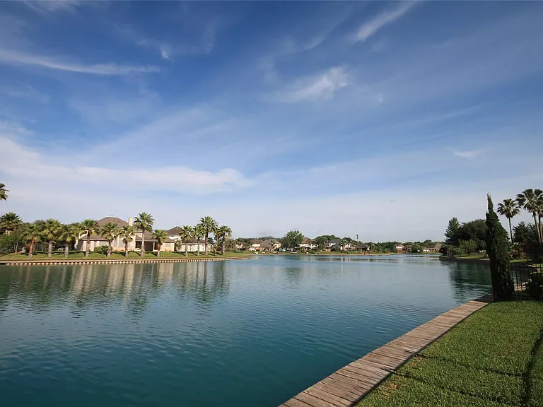 6714 Portuguese Bend Dr — Photo 24