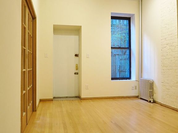 4th image of 519 E 83rd St APT 1R