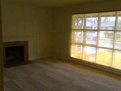 2nd image of 1545 E 9th St