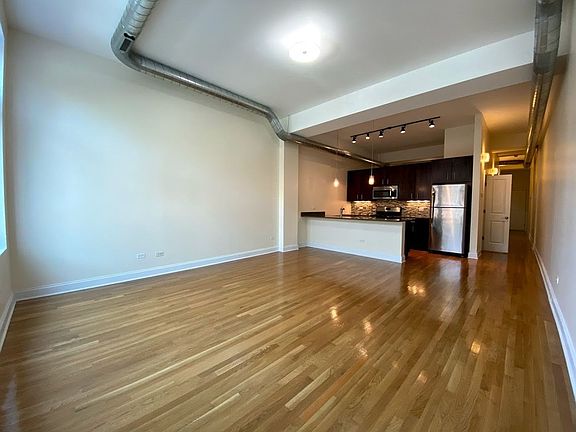 3rd image of 2764 N Milwaukee Ave #2778-222