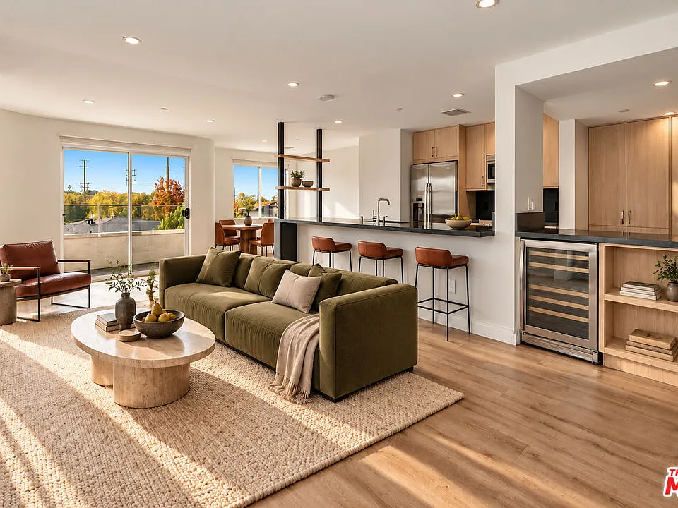 10951 National Blvd #303