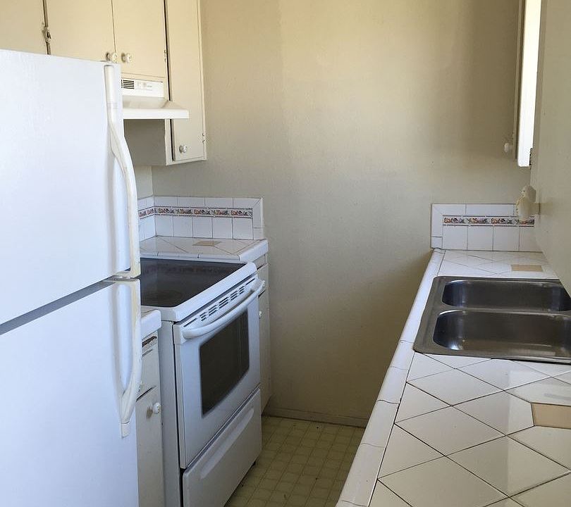 2nd image of 3511 42nd St APT 07