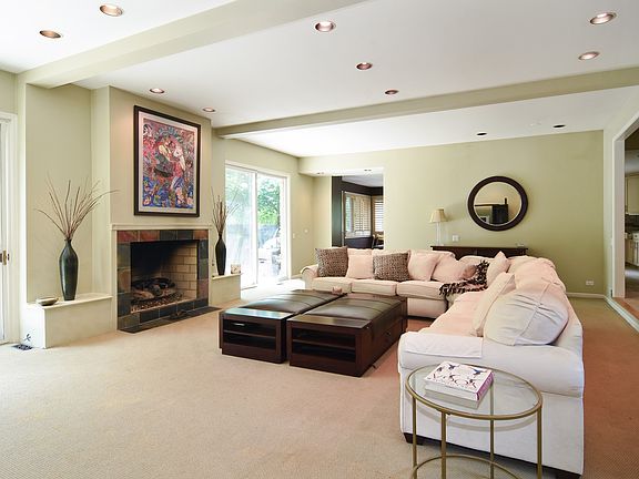 3rd image of 2111 Mallard Dr