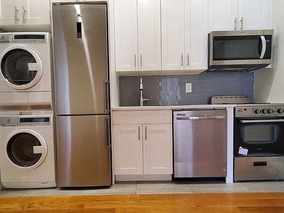 4th image of 2041 Adam Clayton Powell Jr Blvd #B3
