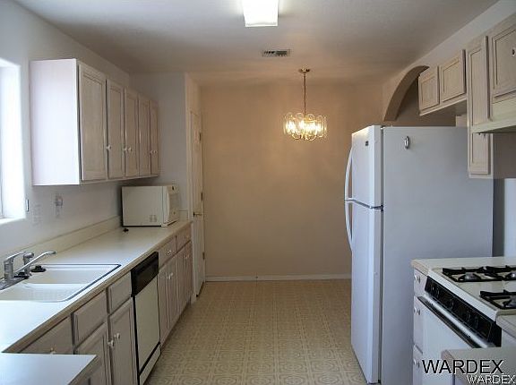4th image of 6518 E BRITTLEBUSH Drive