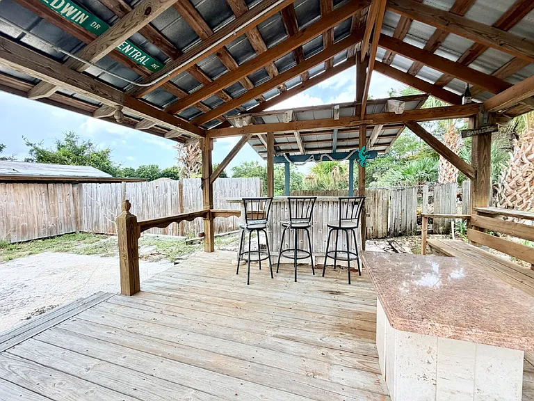 3950 Baldwin Dr — Photo 22