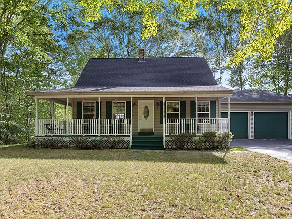 2nd image of 2 Sullivan Lane