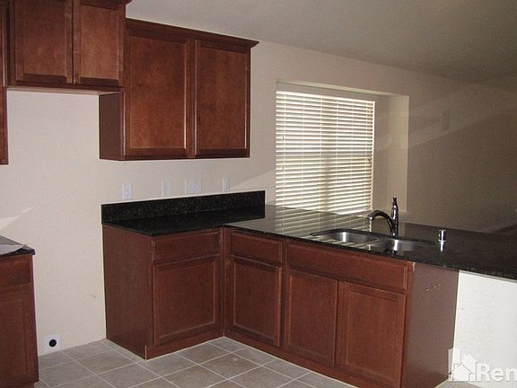 3rd image of 4928 Lemon Grove Dr