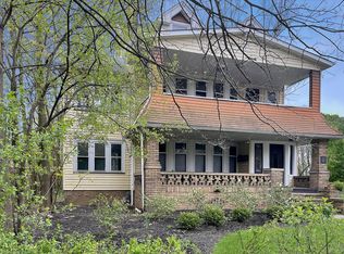 3432 E Fairfax Rd, Cleveland Heights, OH 44118