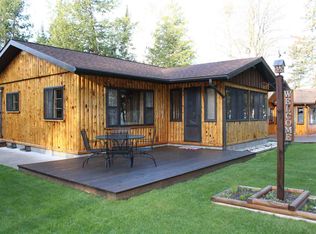 1519 Cedar Grove Ln, Indian River, MI 49749