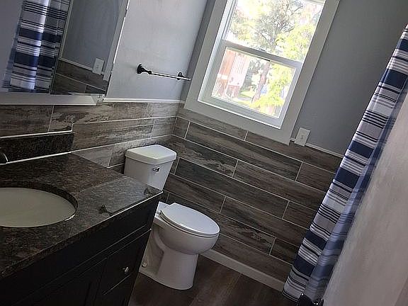 2nd image of 204 Avenue B