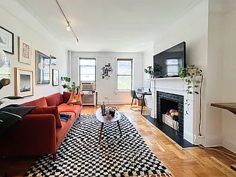 Rented by Kahen Properties