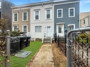 1424 3rd St NW, Washington, DC 20001