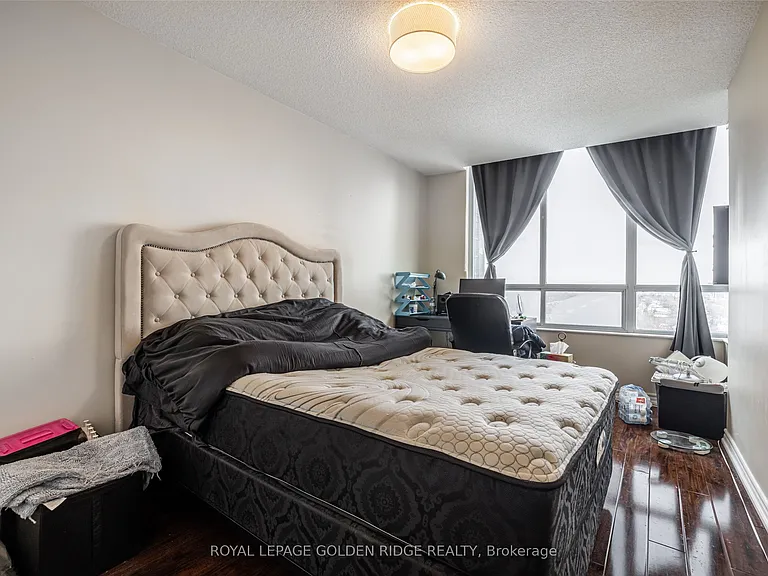18 Spring Garden Ave #1506 — Photo 11