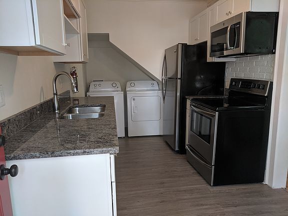3rd image of 245 E Hamilton Ave #1