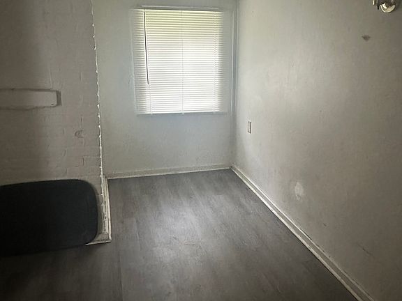 4th image of 119 N 6th St #11188873