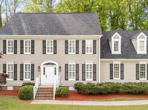 5008 Pebble Beach Circle N, Wilson, NC 27896