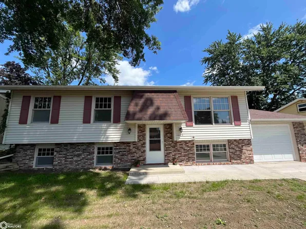 1606 S 5th St, Oskaloosa, IA 52577