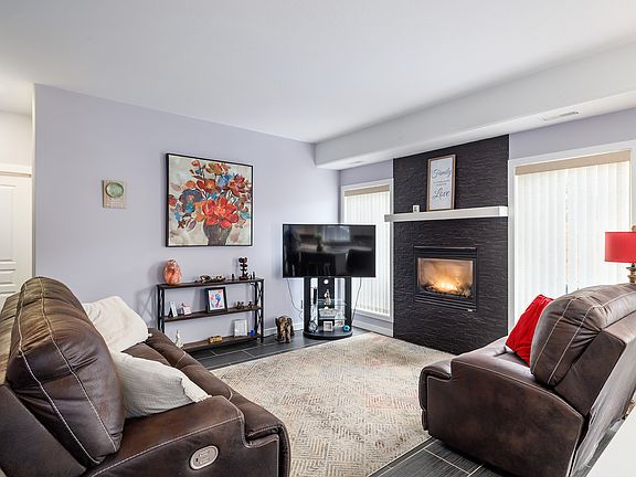 3rd image of 3339 Clement Rd Unit 9