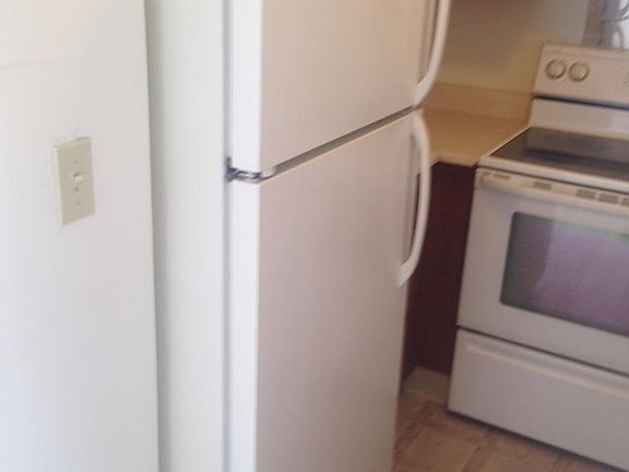 4th image of 515 E Jacinto St