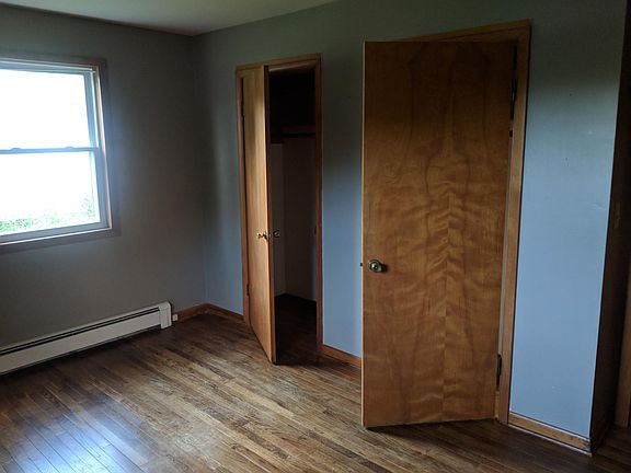 2nd image of 708 E Arnold St #1