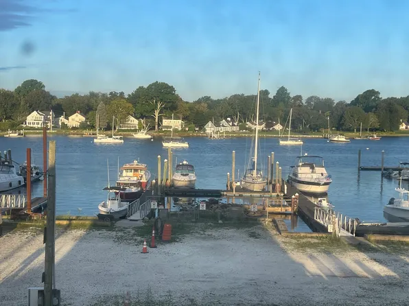 317 Water St, Warren, RI 02885