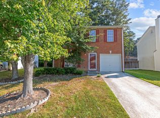 2284 Oakland Spring Dr, Snellville, GA 30039