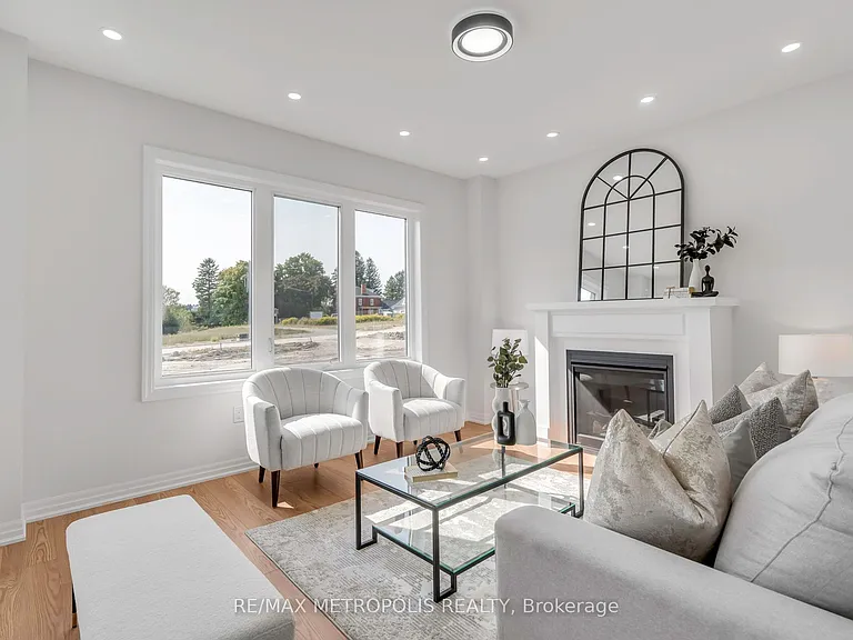 58 Belmont Dr — Photo 7