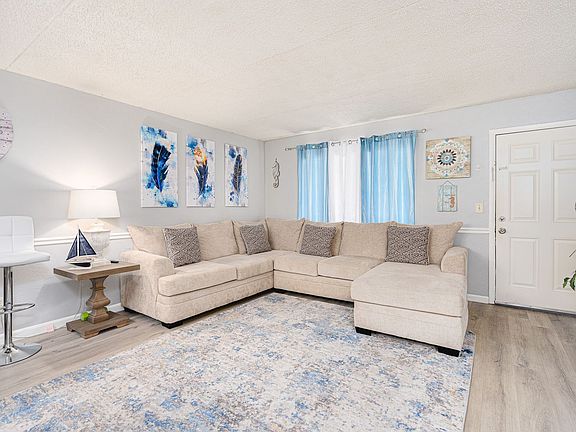 5th image of 633 S Palmetto Ave APT 204