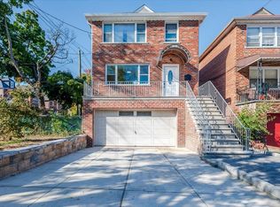 1181 Neill Ave, Bronx, NY 10461