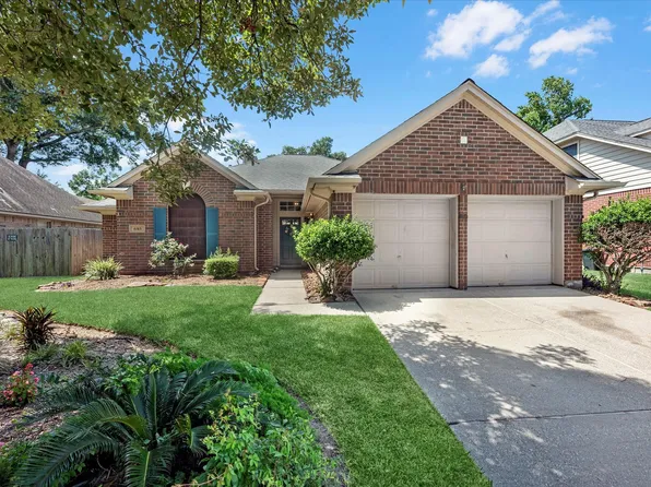 6315 New Oak Ct, Humble, TX 77346