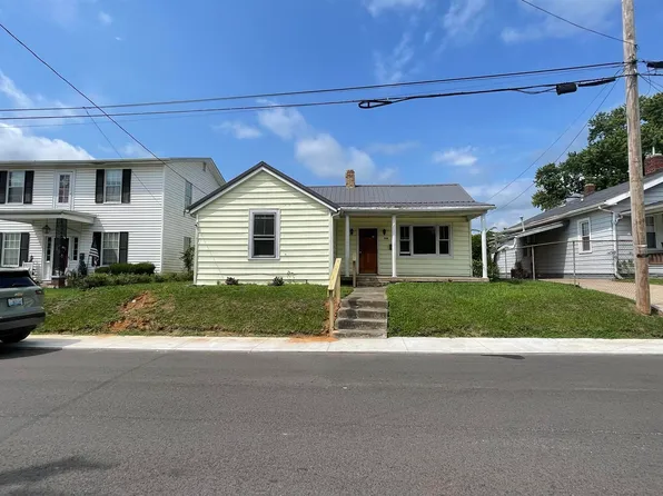 336 Ferry St, Ashland, KY 41101