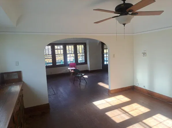(undisclosed Address), Milwaukee, WI 53208