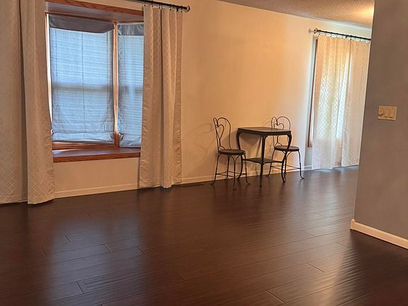 5th image of 726 13th St NW