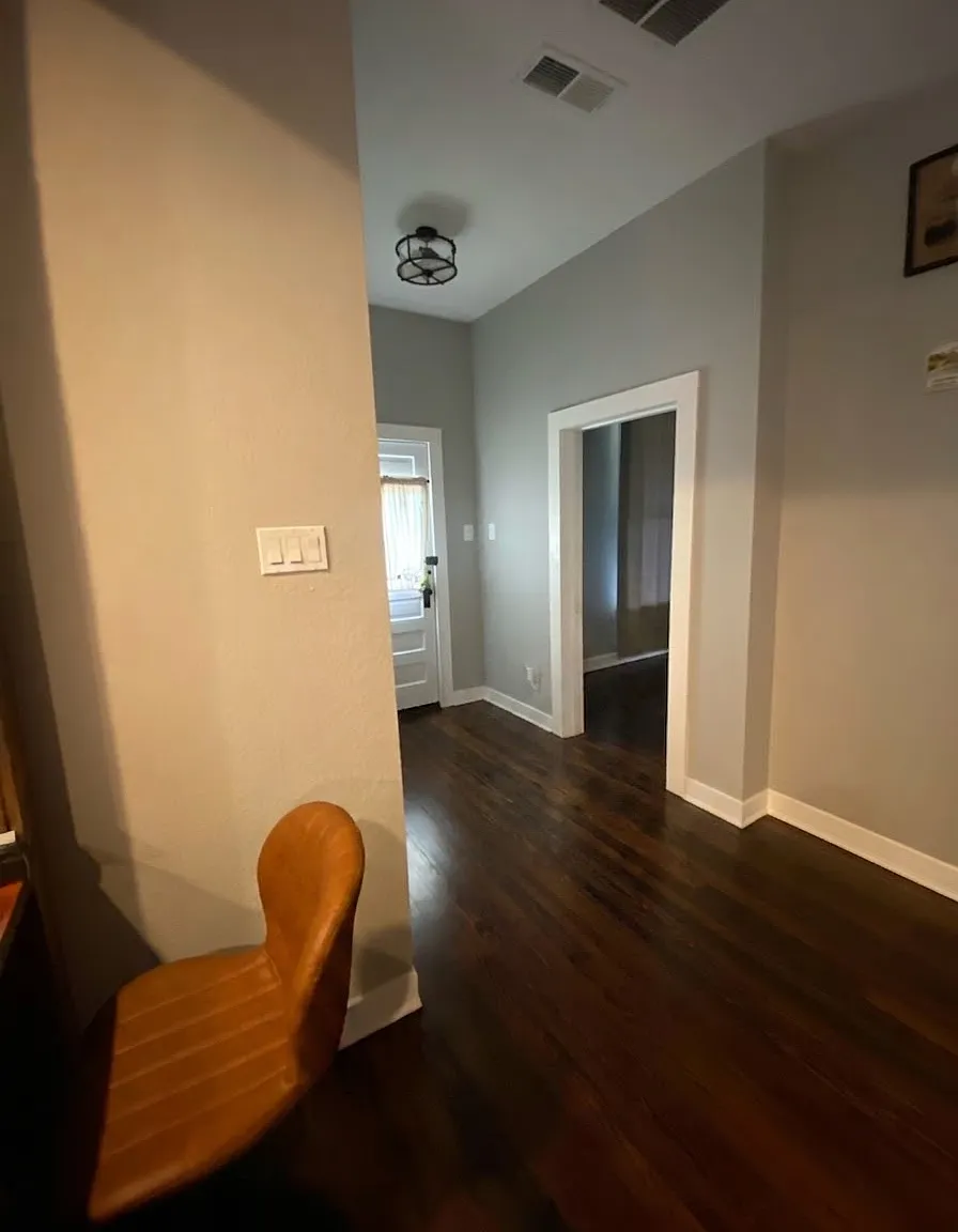 3 bed, 1100 sqft, $1,650 — Photo 4