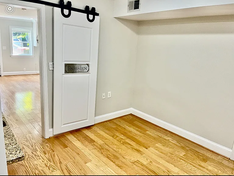 1400 Oglethorpe St NW #11 — Photo 5