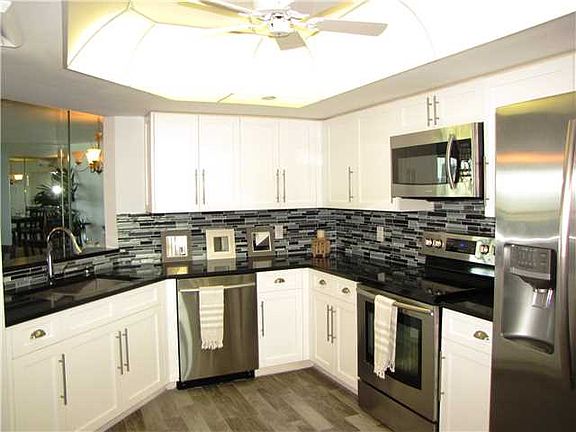 4th image of 8880 S Ocean Dr APT 907