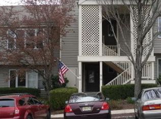 54 Augusta Dr, Annandale, NJ 08801
