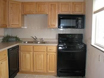 2nd image of 111 E Washington Ave APT 2N