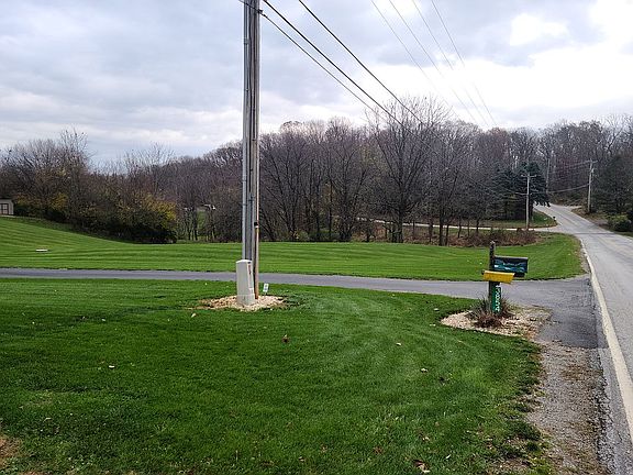 4th image of 3854 Smoketown Rd