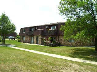 11621 197th St APT 2, Mokena, IL 60448