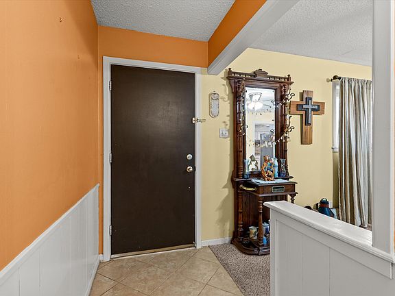 4th image of 101 Willowwood Ln