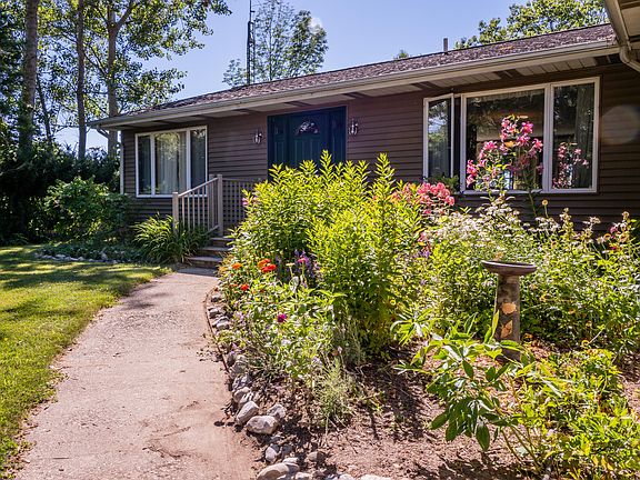 4th image of 7395 S Scenic Dr