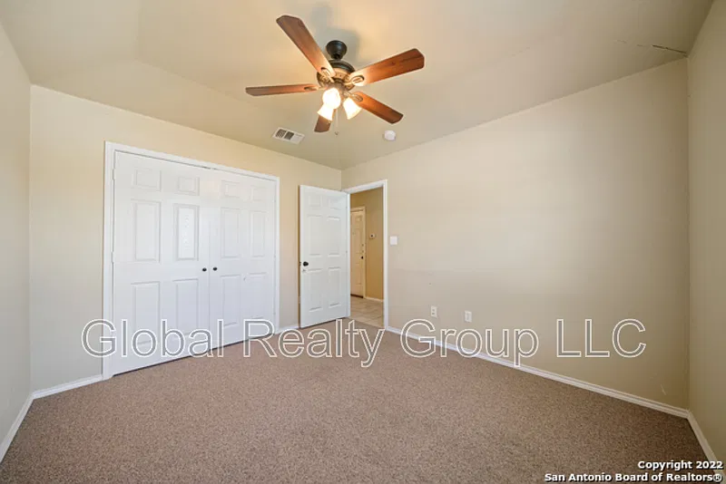 Oelkers Acres — Photo 4