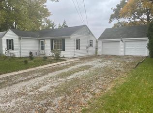 2011 Laverne Ave, Fort Wayne, IN 46805
