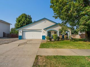 997 W Starling Ave, Hayden Lake, ID 83835