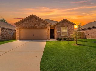 10642 Lost Maples Dr, Cleveland, TX 77328