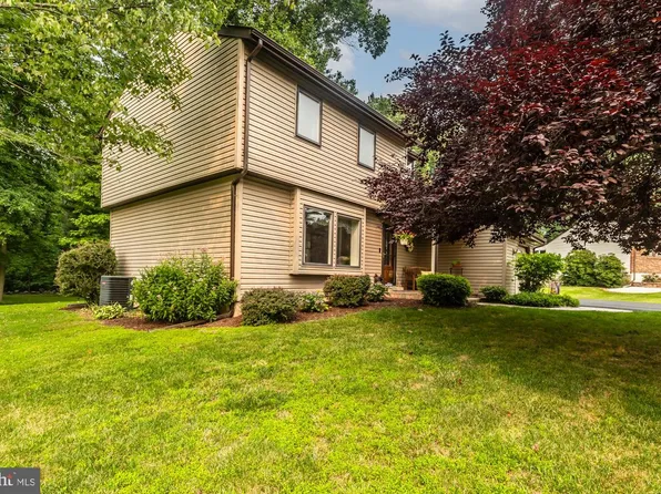 820 Bezel Rd, Wilmington, DE 19803