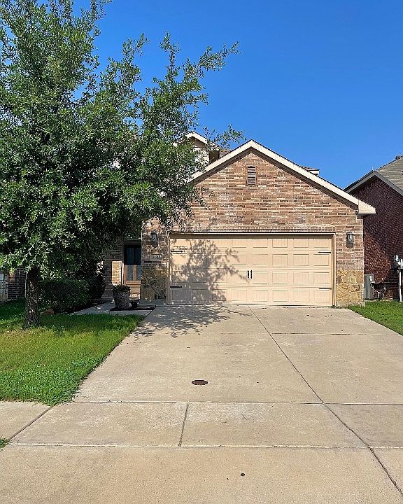 1st image of 5541 Thunder Bay Dr