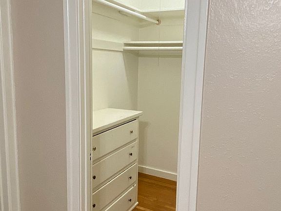 4th image of 1631 E Florida St #10571860